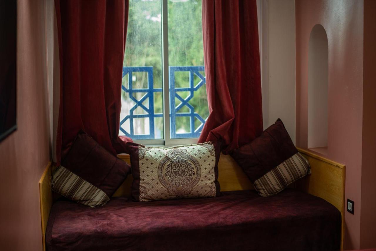 La Perle De Briech Hotel Асила Екстериор снимка